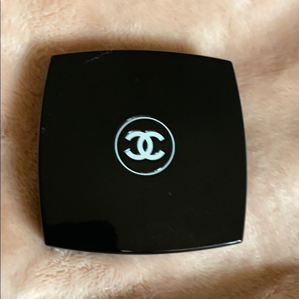 Chanel Eyeshadow Quadra